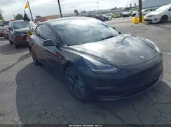 5YJ3E1EBXNF206613 2022 TESLA MODEL 3