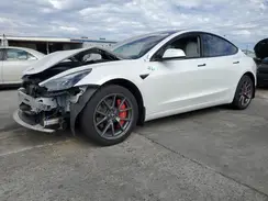 5YJ3E1EBXNF238011 2022 TESLA MODEL 3