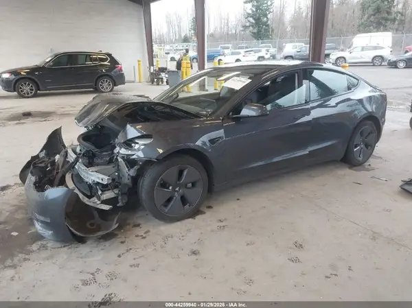 5YJ3E1EBXNF240079 2022 TESLA MODEL 3 - Image 2