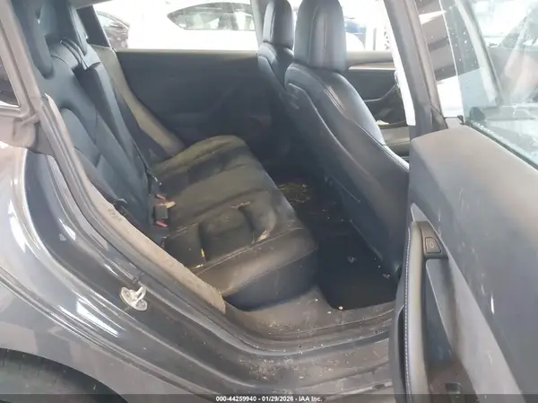 5YJ3E1EBXNF240079 2022 TESLA MODEL 3 - Image 8
