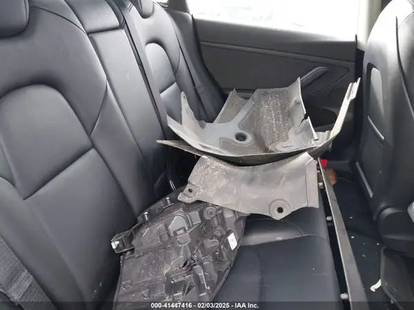 5YJ3E1EBXNF240499 2022 TESLA MODEL 3 - Image 8