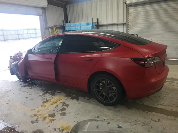 5YJ3E1EBXNF240857 2022 TESLA MODEL 3 - Image 2