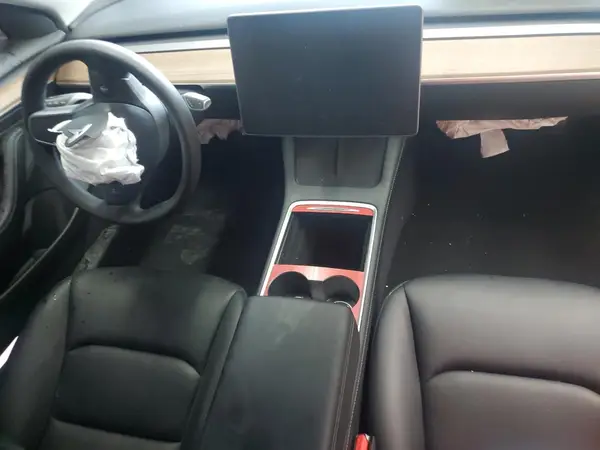 5YJ3E1EBXNF240857 2022 TESLA MODEL 3 - Image 8