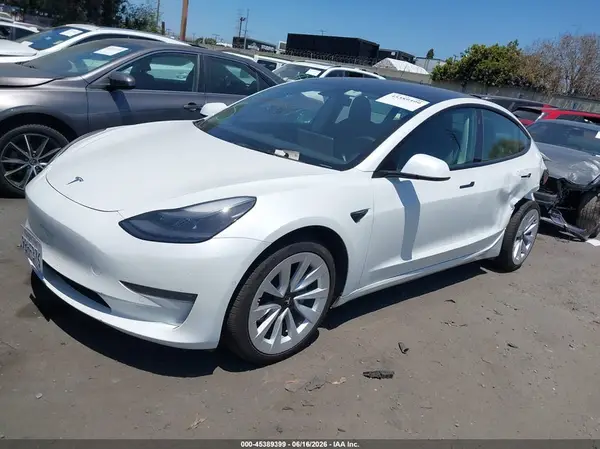 5YJ3E1EBXNF246660 2022 TESLA MODEL 3 - Image 2