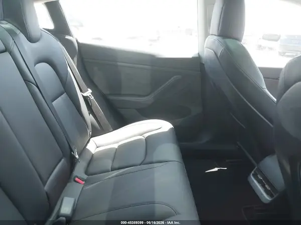 5YJ3E1EBXNF246660 2022 TESLA MODEL 3 - Image 8
