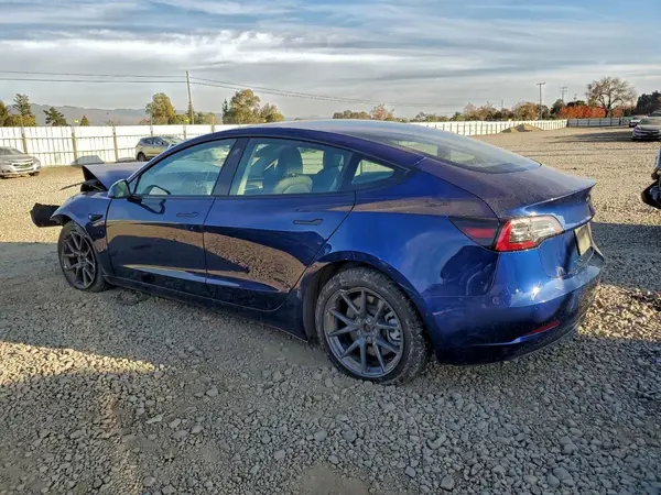 5YJ3E1EBXNF253320 2022 TESLA MODEL 3 - Image 2