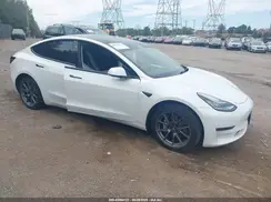 5YJ3E1EBXNF260784 2022 TESLA MODEL 3