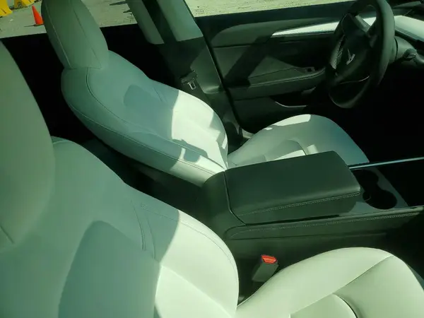 5YJ3E1EBXNF266844 2022 TESLA MODEL 3 - Image 8
