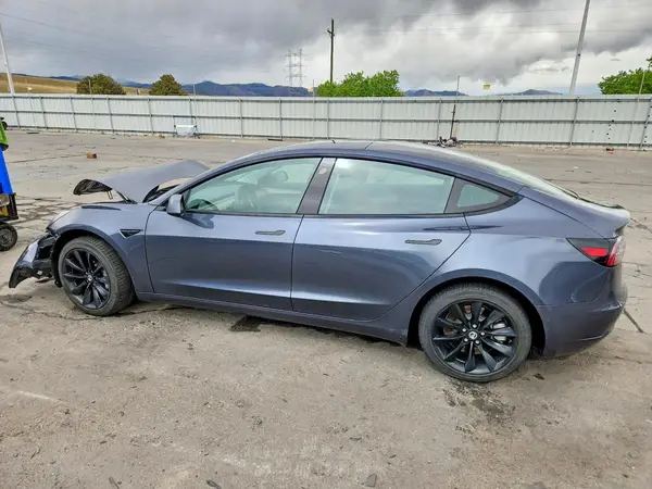5YJ3E1EBXNF290139 2022 TESLA MODEL 3 - Image 2