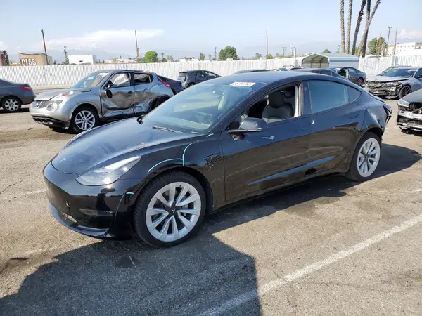 5YJ3E1EBXNF295261 2022 TESLA MODEL 3 - Image 1