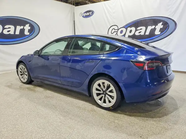 5YJ3E1EBXNF300703 2022 TESLA MODEL 3 - Image 2