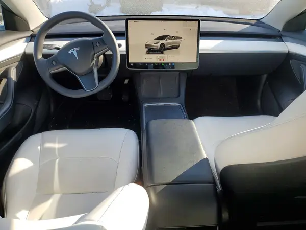 5YJ3E1EBXNF316142 2022 TESLA MODEL 3 - Image 8
