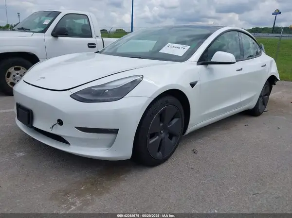5YJ3E1EBXNF319851 2022 TESLA MODEL 3 - Image 2