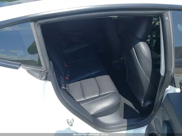 5YJ3E1EBXNF328579 2022 TESLA MODEL 3 - Image 8