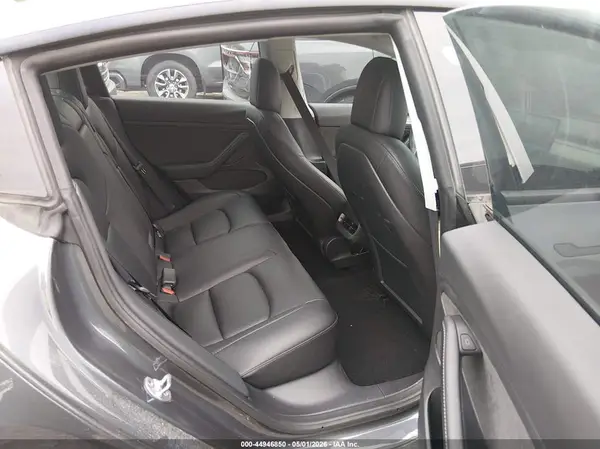 5YJ3E1EBXNF334916 2022 TESLA MODEL 3 - Image 8