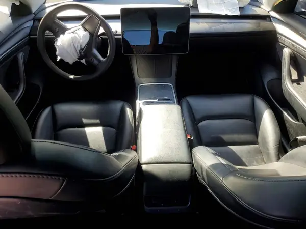 5YJ3E1EBXNF337606 2022 TESLA MODEL 3 - Image 8