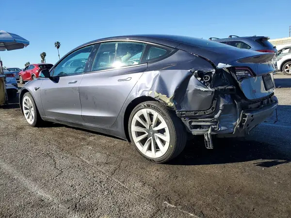 5YJ3E1EBXNF342126 2022 TESLA MODEL 3 - Image 2