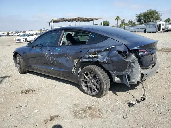 5YJ3E1EBXNF360027 2022 TESLA MODEL 3 - Image 2