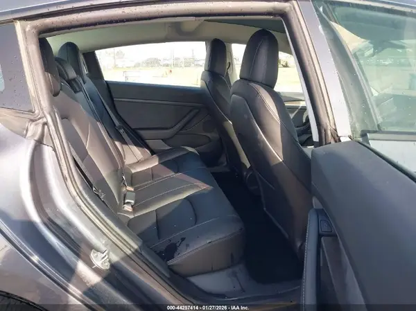 5YJ3E1EBXNF367334 2022 TESLA MODEL 3 - Image 8