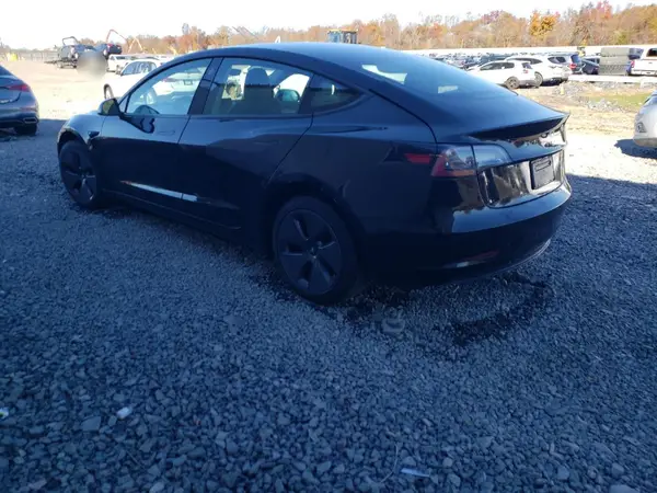 5YJ3E1EBXPF388090 2023 TESLA MODEL 3 - Image 2