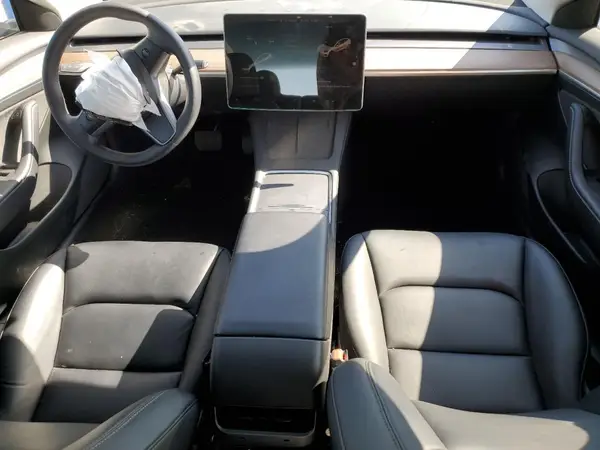 5YJ3E1EBXPF392690 2023 TESLA MODEL 3 - Image 8