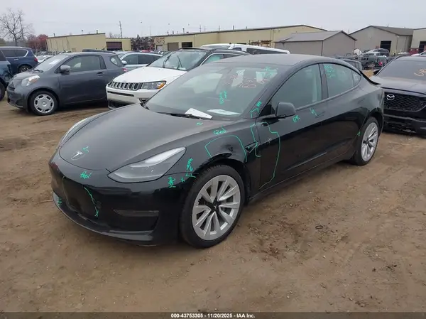 5YJ3E1EBXPF415160 2023 TESLA MODEL 3 - Image 2