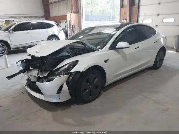 5YJ3E1EBXPF456985 2023 TESLA MODEL 3 - Image 2