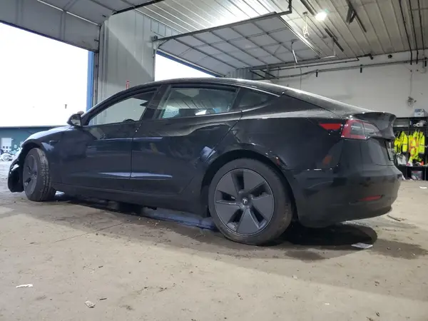5YJ3E1EBXPF591769 2023 TESLA MODEL 3 - Image 2