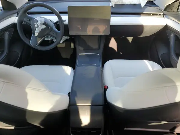 5YJ3E1EBXPF594025 2023 TESLA MODEL 3 - Image 8