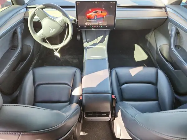 5YJ3E1EBXPF598656 2023 TESLA MODEL 3 - Image 8
