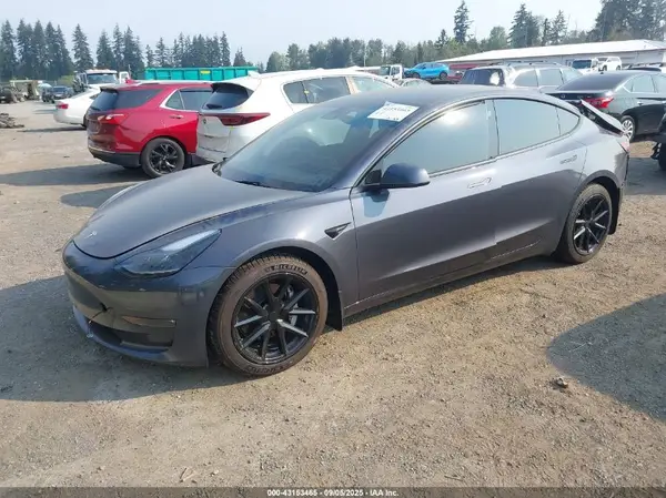 5YJ3E1EBXPF603404 2023 TESLA MODEL 3 - Image 2