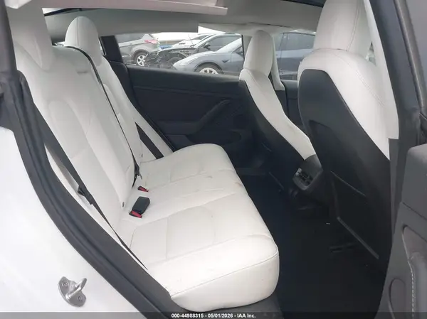 5YJ3E1EBXPF627590 2023 TESLA MODEL 3 - Image 8