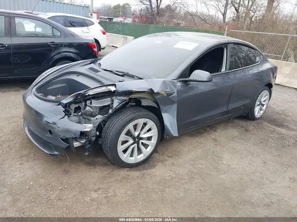 5YJ3E1EBXPF636239 2023 TESLA MODEL 3 - Image 2