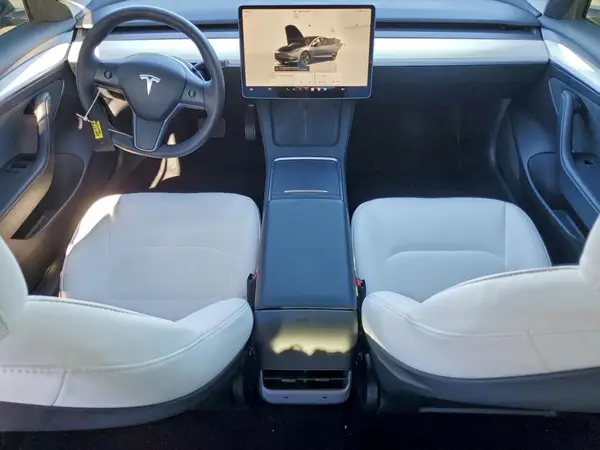 5YJ3E1EBXPF661237 2023 TESLA MODEL 3 - Image 8