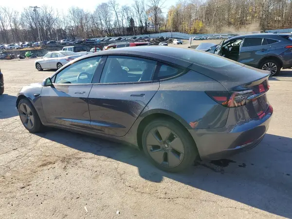 5YJ3E1EBXPF688776 2023 TESLA MODEL 3 - Image 2
