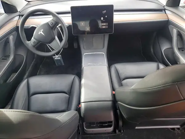 5YJ3E1EBXPF699065 2023 TESLA MODEL 3 - Image 8