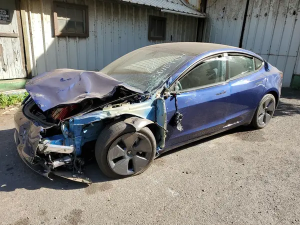 5YJ3E1EBXPF704684 2023 TESLA MODEL 3 - Image 1