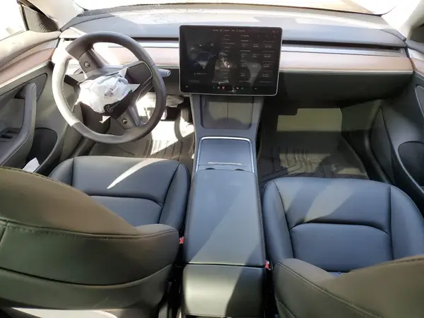 5YJ3E1EBXPF704684 2023 TESLA MODEL 3 - Image 8