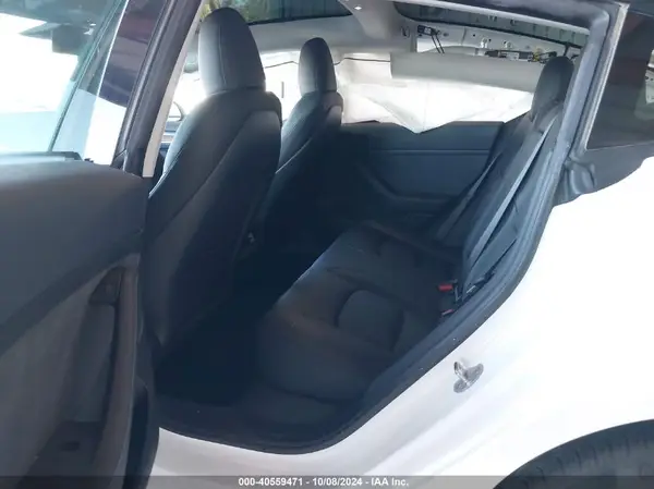 5YJ3E1EBXPF714860 2023 TESLA MODEL 3 - Image 8