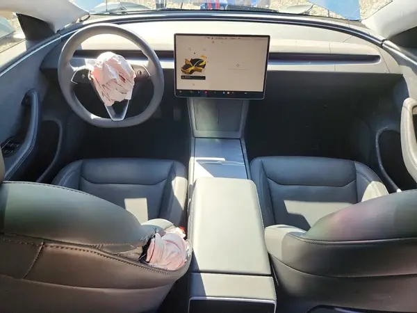 5YJ3E1EBXRF730561 2024 TESLA MODEL 3 - Image 8