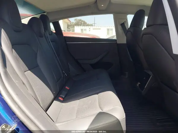 5YJ3E1EBXRF738675 2024 TESLA MODEL 3 - Image 8