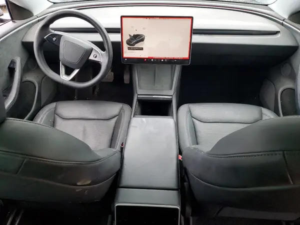 5YJ3E1EBXRF742323 2024 TESLA MODEL 3 - Image 8
