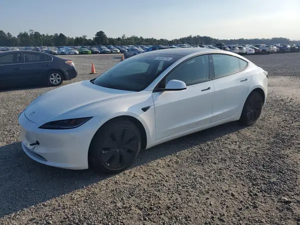 5YJ3E1EBXRF754634 2024 TESLA MODEL 3 - Image 1
