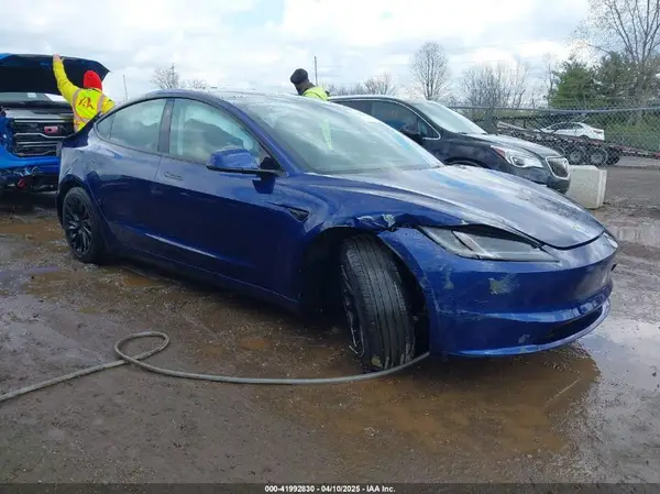 5YJ3E1EBXRF756738 2024 TESLA MODEL 3 - Image 1