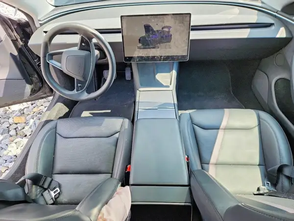 5YJ3E1EBXRF773734 2024 TESLA MODEL 3 - Image 8