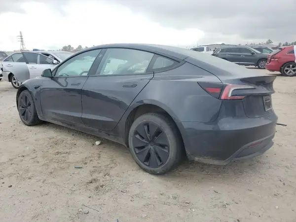 5YJ3E1EBXRF788430 2024 TESLA MODEL 3 - Image 2