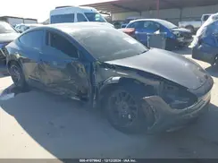 5YJ3E1EBXRF789058 2024 TESLA MODEL 3