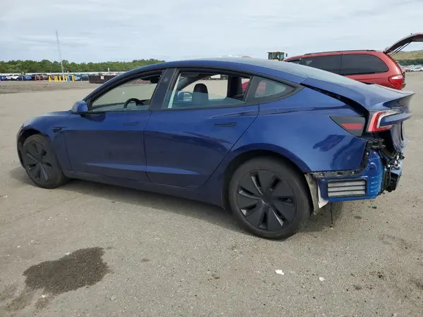 5YJ3E1EBXRF794244 2024 TESLA MODEL 3 - Image 2