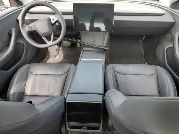 5YJ3E1EBXRF794244 2024 TESLA MODEL 3 - Image 8