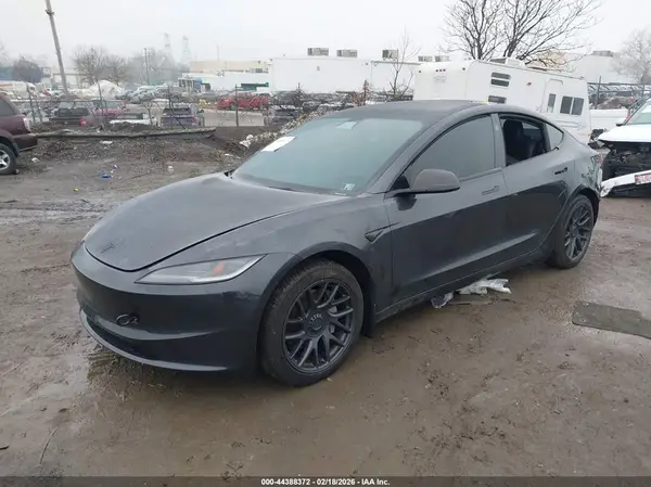 5YJ3E1EBXRF799279 2024 TESLA MODEL 3 - Image 2